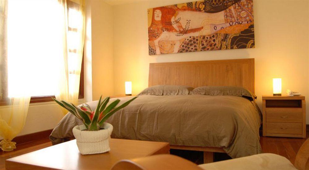 Hotel Casa Deco Богота Екстериор снимка
